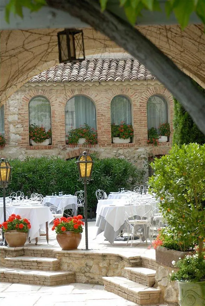Le Domaine Du Colombier Hotell Malataverne