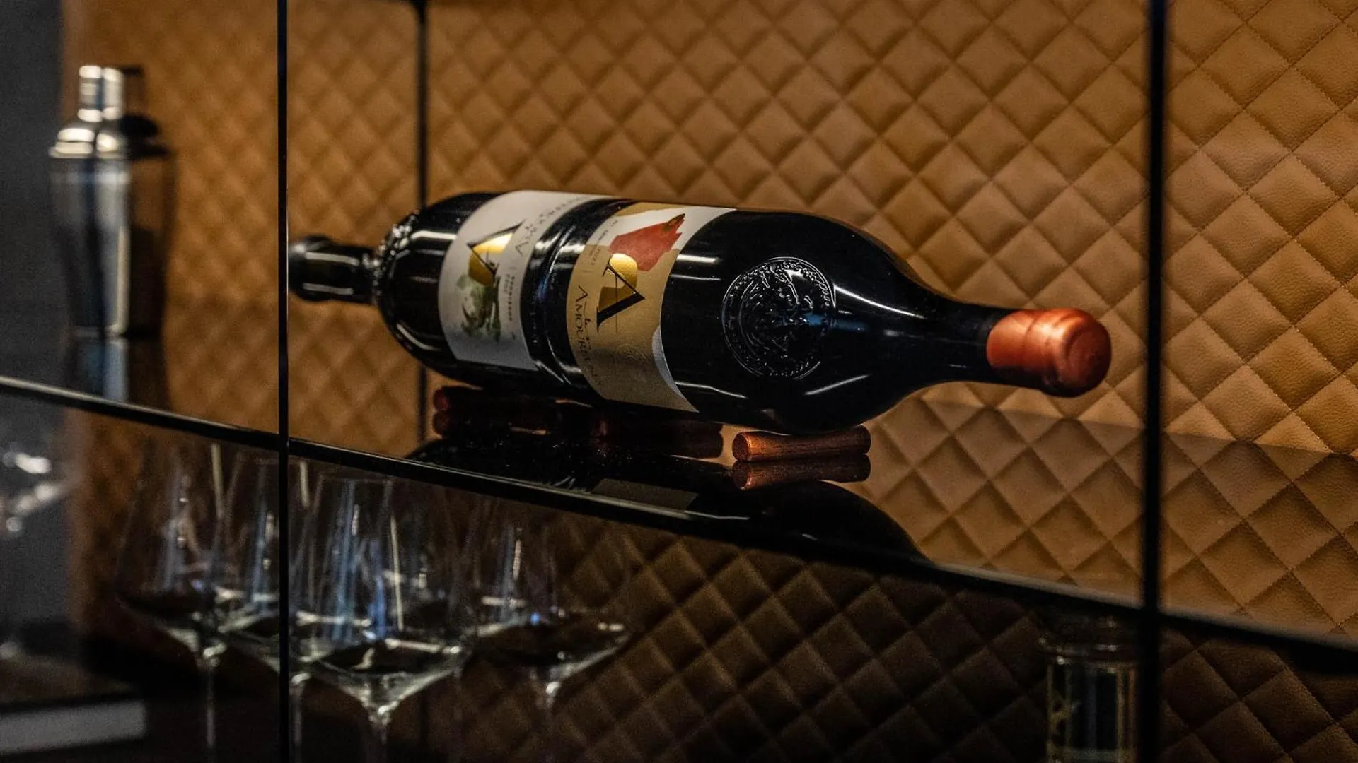 Отель Le Domaine Du Colombier Malataverne