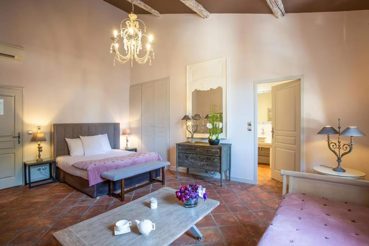 Hotel Le Domaine Du Colombier à Malataverne